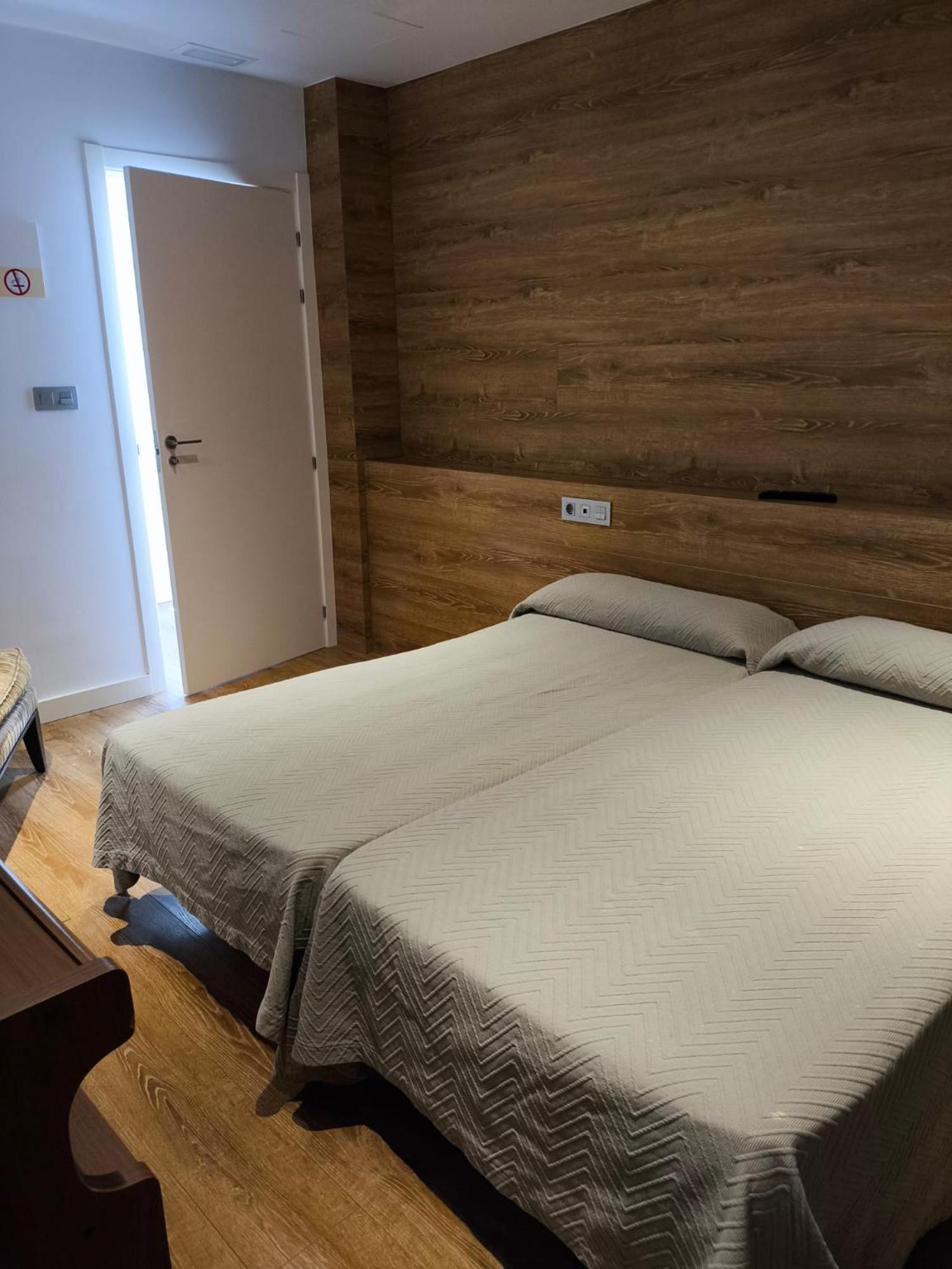 Hotel Alcazar Mula Eksteriør billede